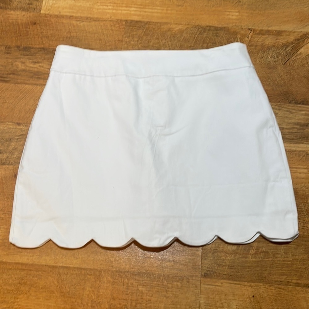 Nwot Versona Scalloped Skort Size 16